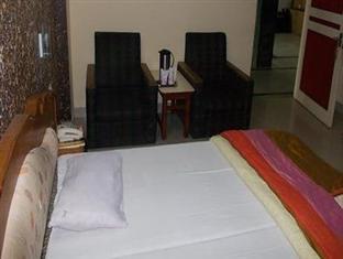 Hotel Amber Лакхнау Екстер'єр фото